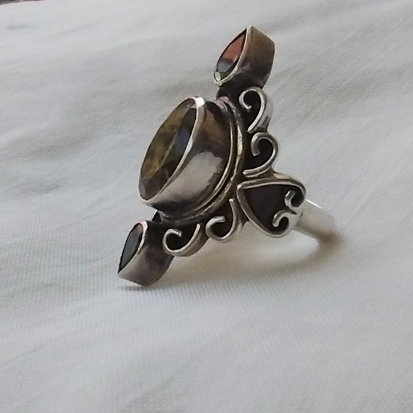 Vintage Chunky Sterling Silver Citrine Bali Style Ring w/ Peridot Accent Size 7 - Picture 2 of 6